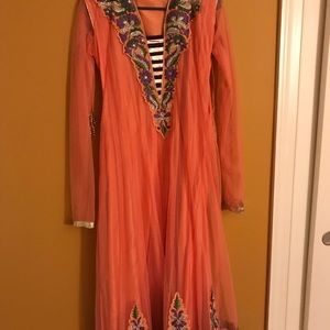 Women Indian chudidaar